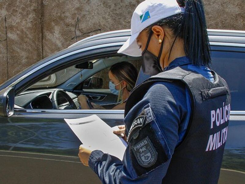 Licenciamento de veículos placas final 3 e 4 vencem nesta semana