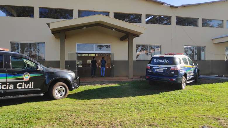 Calheiro Morre Ap S Cair De Telhado De Igreja Em Dourados Jd Not Cias