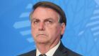 Bolsonaro pretende ligar para presidente da Rússia para falar sobre Sputnik V