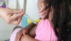 Mercados têm plantão de vacinação contra a pólio, gripe e Covid-19 neste sábado (15)