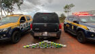 Bolivianos são presos com cocaína em carro transportado por caminhão guincho