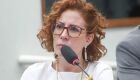 A deputada federal Carla Zambelli (PL-SP) durante sessão na Câmara