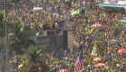 Apoiadores de Bolsonaro fazem ato em Copacabana