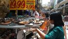 Comércio de rua é um dos mais que abrem no país