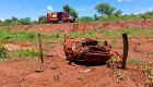 Carro ficou destru&iacute;do