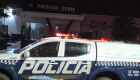 Pol&iacute;cia Militar na sede da delegacia de Rio Brilhante