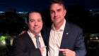 Fl&aacute;vio Bolsonaro ao lado do deputado federal Rodolfo Nogueira