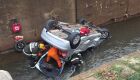 Carro ficou bastante danificado com o acidente