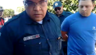 Vídeo: Veja momento em que policial toma câmera de jornalista antes da detenção