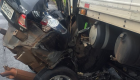 Acidente entre carro e caminhão na BR-267 deixa dois mortos