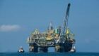 Petrobras comercializa primeiro petróleo do bloco de Libra a partir de janeiro