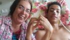 Dona Marisilva Moreira e seu filho Wesner