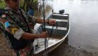Pescadores são autuados por pesca ilegal no rio Ivinhema