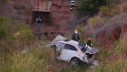 Jovem morre após capotar o carro em ribanceira
