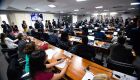 Proposta que proíbe o aborto pode ser desarquivada no Senado