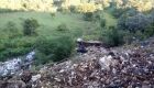 O caminhão ficou completamente destruído