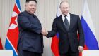 Kim Jong-um e Vladmir Putin durante encontro nesta manhã