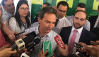 O prefeito Marquinhos Trad durante coletiva à imprensa nesta tarde