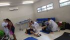 Alunos da Facsul em sessão com pacientes da UBSF