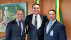 O deputado estadual Coronel David, o presidente Jair Bolsonaro e o primeiro suplente de senador, Rodolfo Nogueira