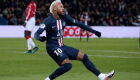 Neymar comemora gol contra o Monaco, pelo Campeonato Francês