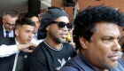 Ronaldinho e Assis est&atilde;o presos desde o dia 6 de mar&ccedil;o