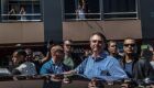 Durante passeio, Bolsonaro dispara, "ninguém vai tolher meu direito de ir e vir"