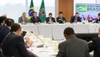 "Nenhum indício de interferência na Polícia Federal", diz Bolsonaro sobre vídeo