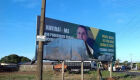 O outdoor em apoio ao presidente Boslonaro foi rasgado