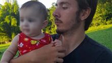 João Augusto Borges e sua filha, Sophie Eugênia Borges, de 10 meses, morta por ele