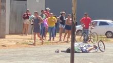 Ciclista é morto a tiros em rua do Tarumã