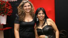 Elaine do Carmo e Débora Campos 