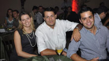 Carol Roose, Luciano Stuart e José Fernando P. Costa