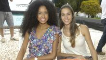 As belas jovens Karen Recald e Mariana Neves