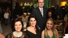 Decorador Jorge dos Santos com Maika Amaral, Liz Mattos e Rosana Costa