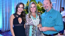 Bruna Oliveira, Carmen Moraes e Antônio Moraes