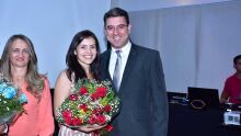 Jovem presidente do CRA-MS, Alex Sandre Rodrigo Pereira Cazelli, e sua esposa Fernanda