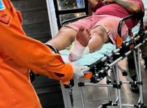 No dia do crime, r&eacute;u precisou de socorro