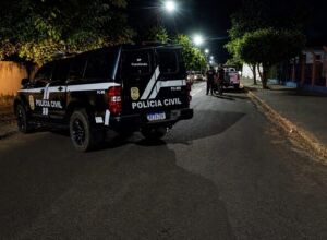 Autoridades realizaram os trabalhos de praxe no local