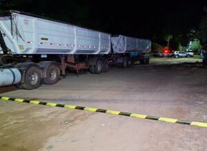 Carreta no local do acidente 