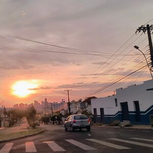 Sábado será de calor intenso e tempo firme com máxima de até 36°C em MS