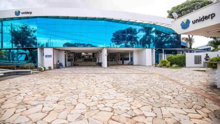 Universidade Uniderp Anhanguera 