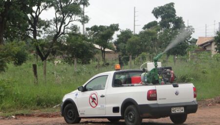 Carro do fumac&ecirc;