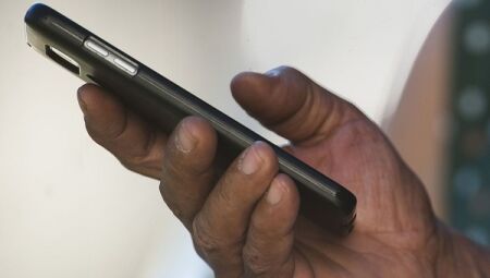 Prints de celular devem seguir procedimentos adequados para serem aceitos como prova, diz STJ