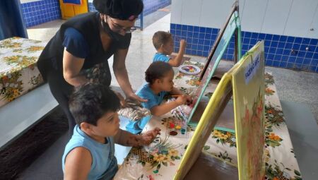 Assistente de educa&ccedil;&atilde;o infantil 