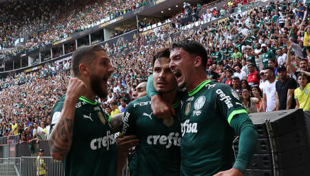 Palmeiras enfrenta o Vasco
