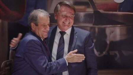 Ex-presidente Jair Bolsonaro e o presidente do PL, Valdemar Costa Neto