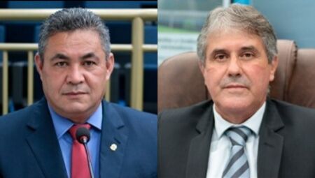 Vereador Helder Noboru Kasae, o Xirú e o presidente da casa, Marcos Inácio Campos - 