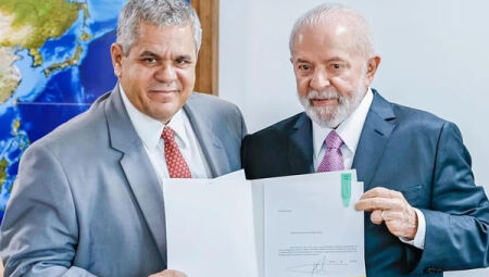 Presidente Lula indica Antônio Fabrício para vaga de ministro do TST