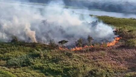 Focos de incêndio no Pantanal sul-mato-grossense